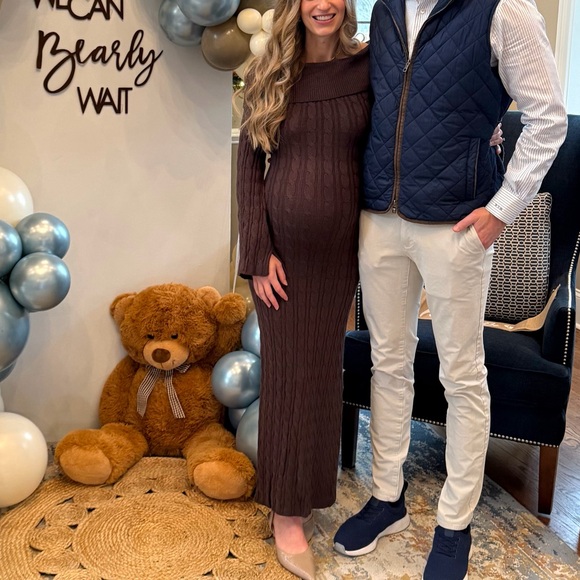 Brown Off-Shoulder Cable Knit Maxi Dress - Picture 4 of 5